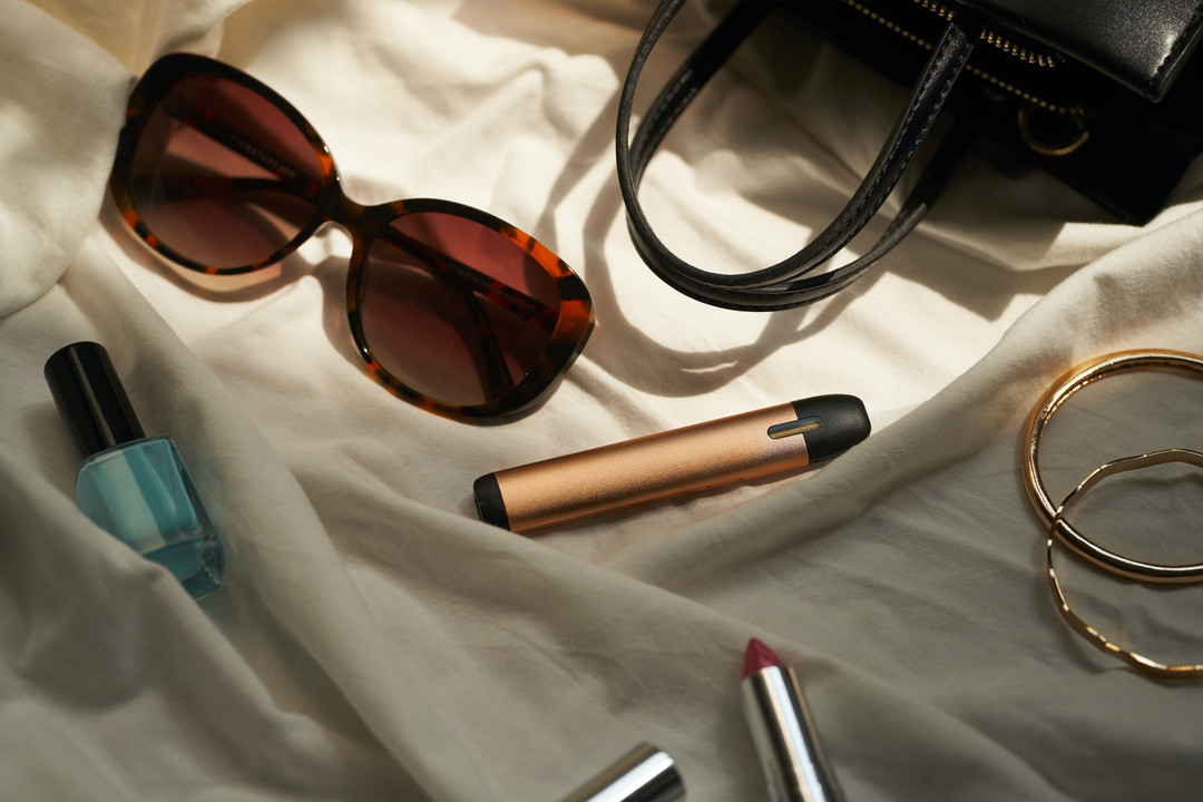 Vaping and Pop Culture: How E-Cigarettes are Shaping Music, Movies, and TV Vaping and Pop Culture: How E-Cigarettes are Shaping Music, Movies, and TV