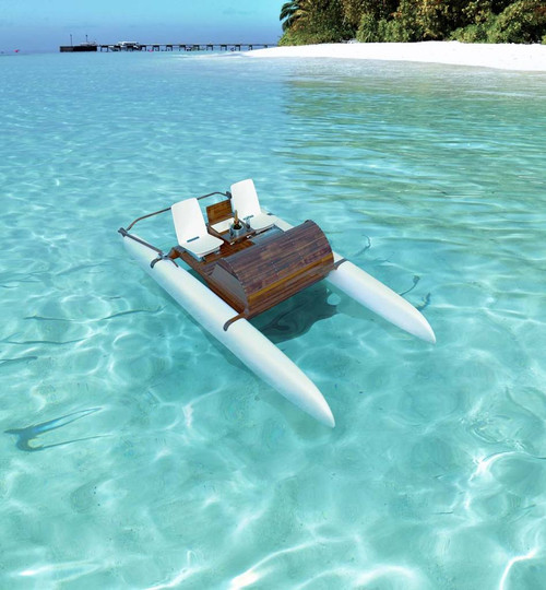 THE ST-TROPEZ - Pedal Boat