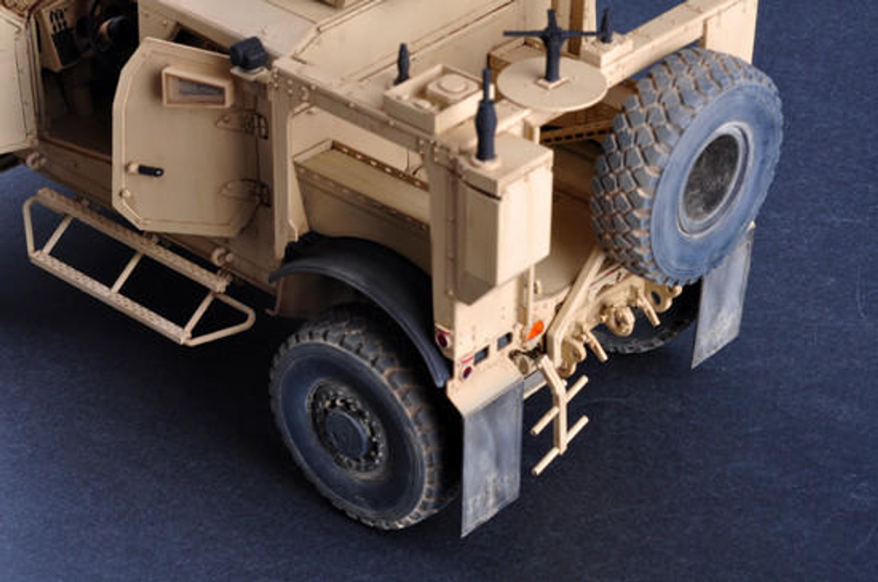 1/16 Trumpeter US M-ATV MRAP Vehicle - MMD - Military Model