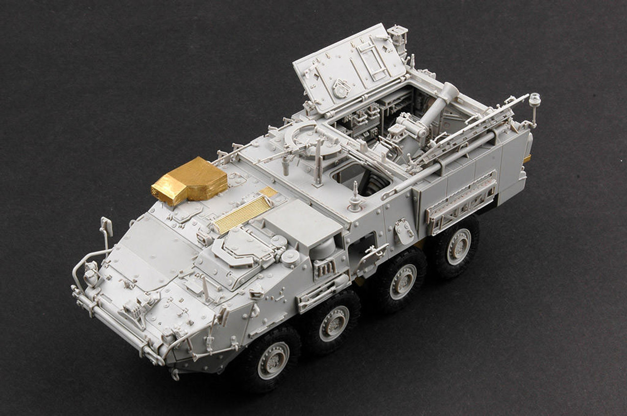 1/35 Trumpeter M1129 Stryker Carrier Vehicle (MC-B)w/120mm Mortar 