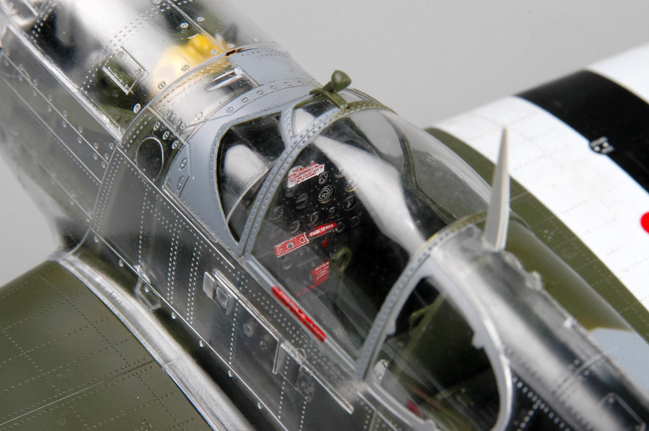 1/32 Trumpeter Mustang III (P51B/C) RAF Fighter - Squadron.com