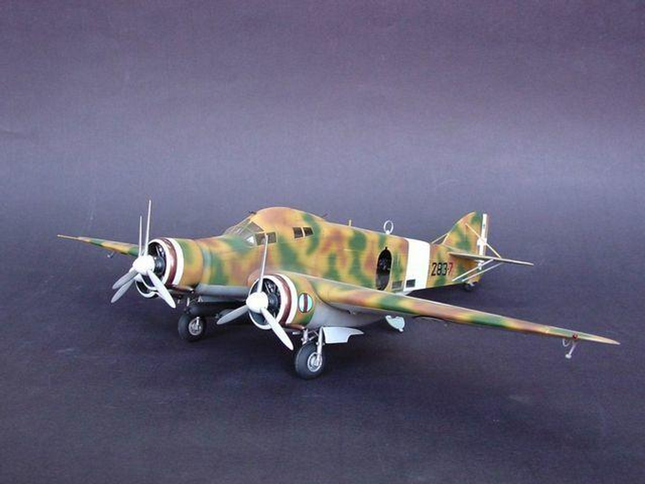 1/48 Trumpeter Savoia Marchetti 79-11 Sparviero Italian Multi-Role Medium  Bomber