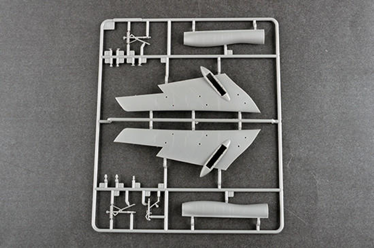 1/144 Trumpeter Chinese Xian H6K Strategic Bomber