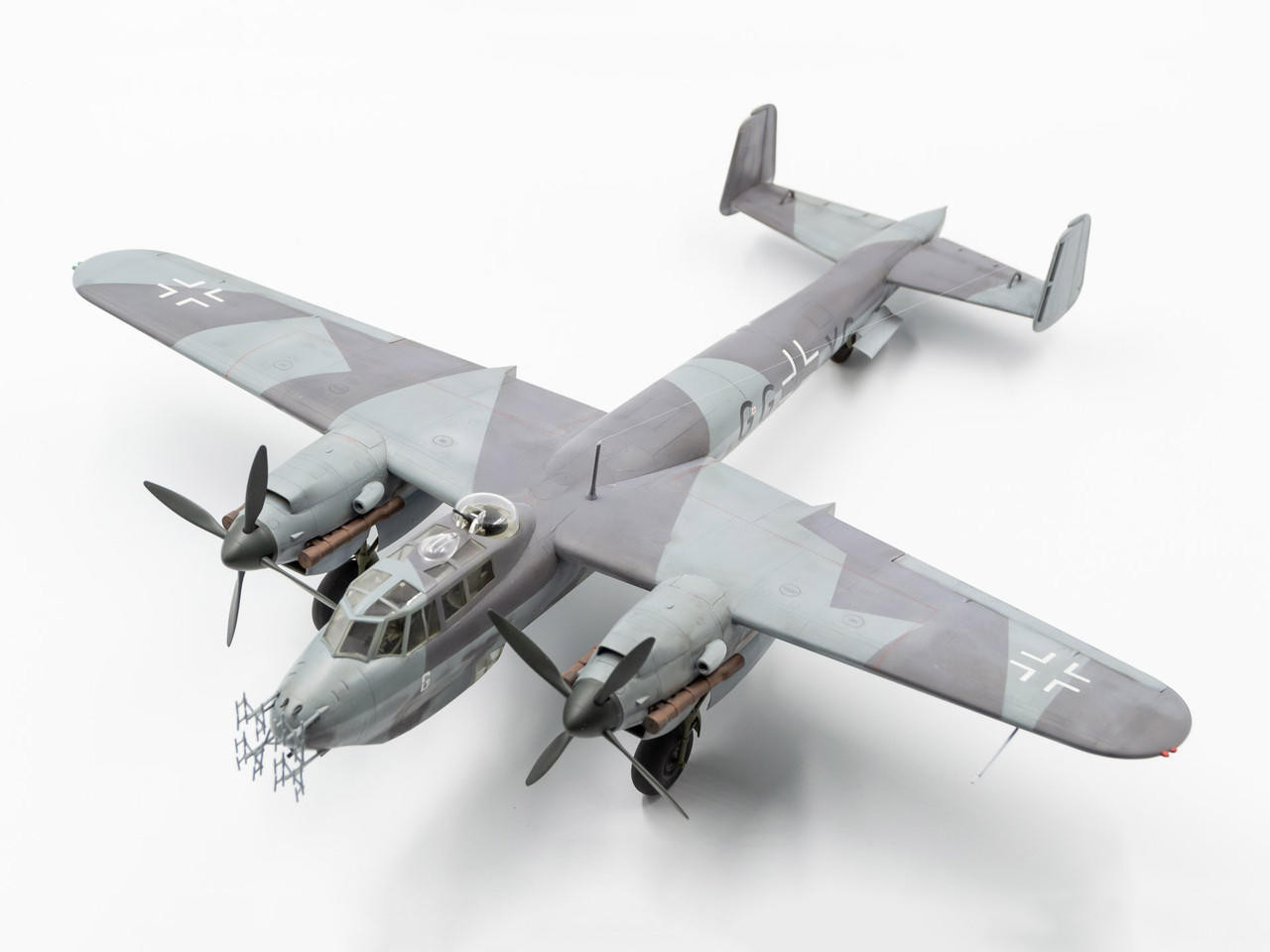 1/48 ICM Do 217N-1, WWII German Night Fighter - Squadron.com