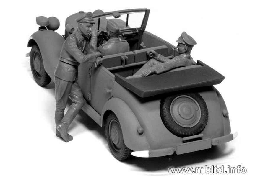 Master Box 1:35 Scale WWII German Infantry Weapons Model Kit - Build Your Own Historical Collection