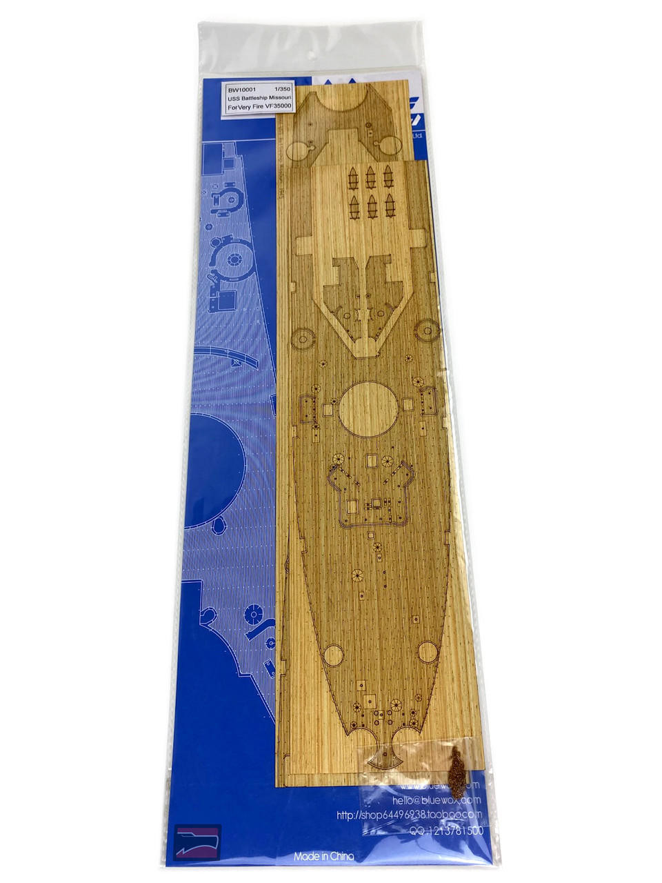 bw10001-1350-bluewox-uss-