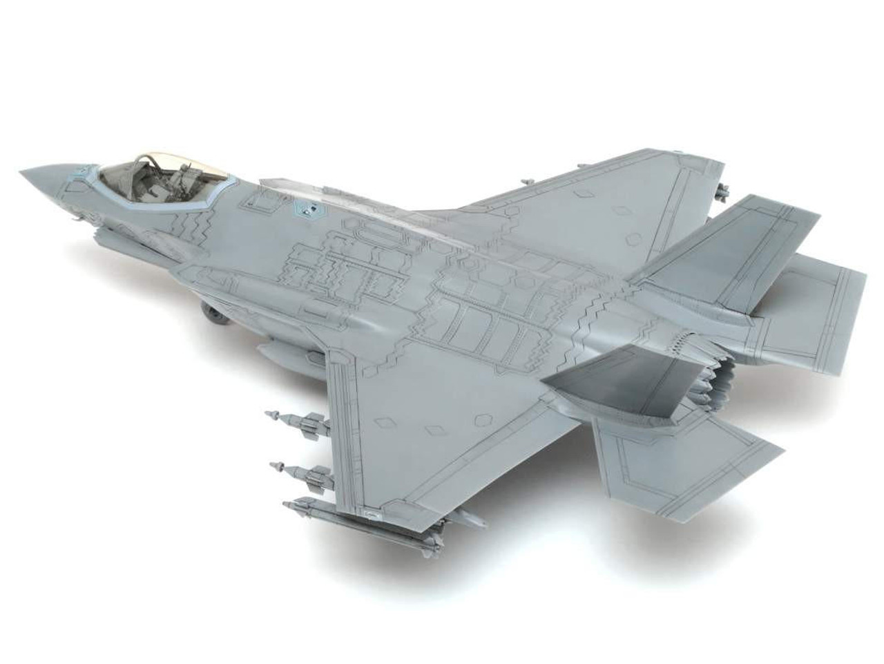 1/48 Tamiya F-35A Lightning II Plastic Model Kit - FreeTimeHobbies.com