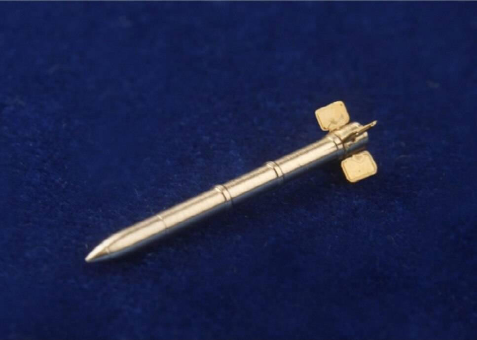 1/72 KA Models HVAR 5 Rocket 4 set - MMD - Military Model Distributors