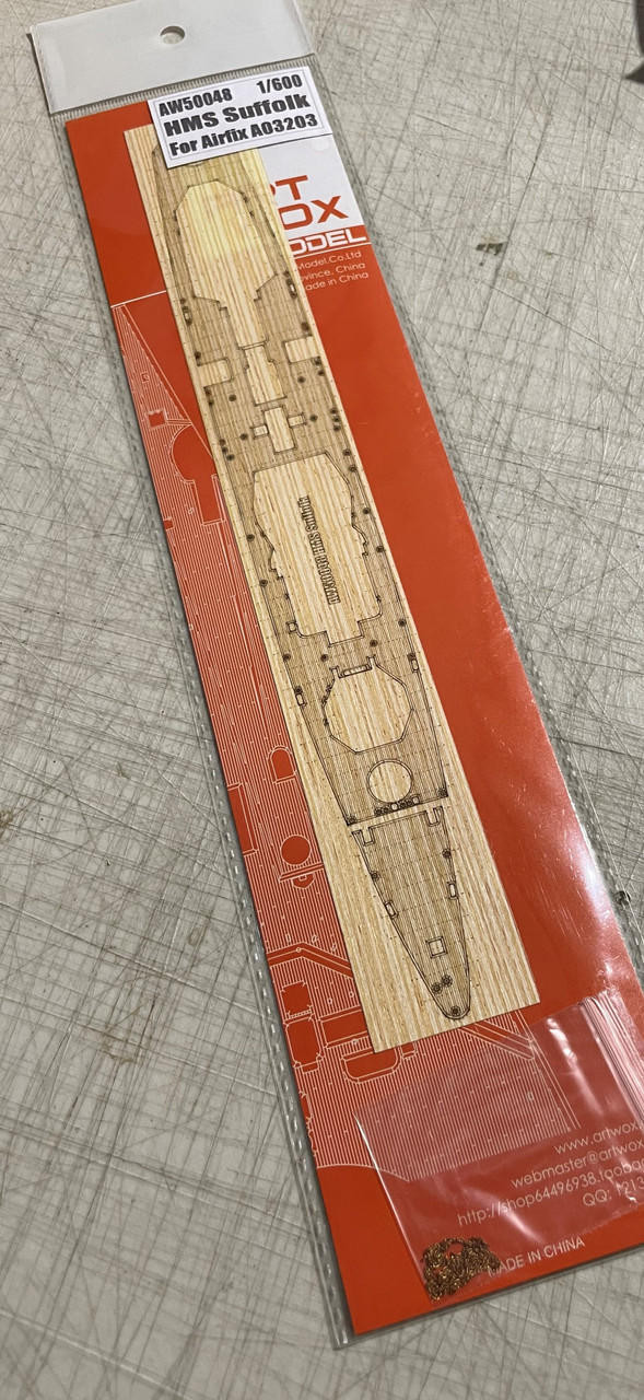 1/400 Artwox HMS Suffolk ( For Airfix A03203) Wood Deck - Squadron.com