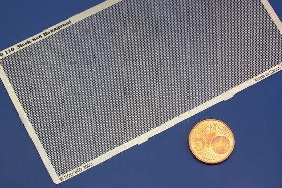 Eduard Griglia Romboidale 6x6 &ndash; Coperture E Griglie Di Ventilazione In Fotoincisione Multiscala