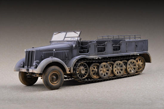 trp7403-172-trumpeter-sdkfz.8-