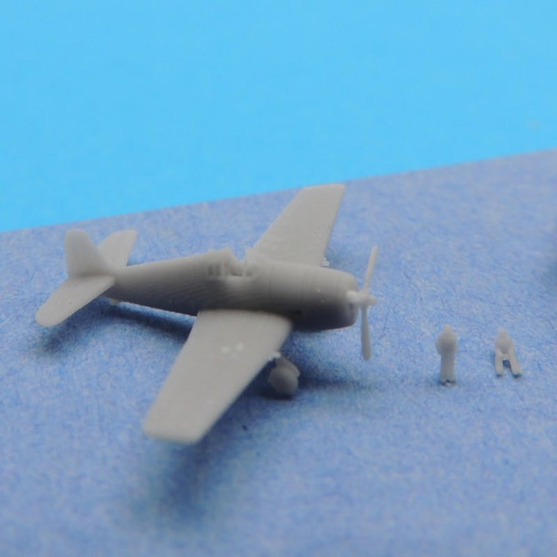 1/700 Black Cat Models Grumman F6F Hellcat, unfolded wings