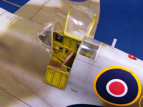 1/24 Trumpeter Supermarine Spitfire MK.Vb Floatplane - Squadron.com