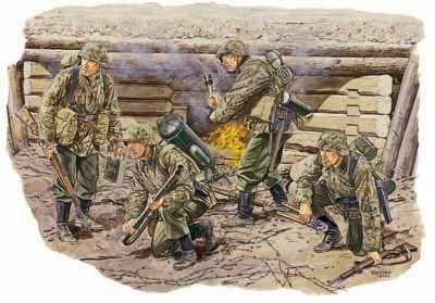 1/35 Dragon STURMPIONIER (EASTERN FRONT 1942) - Squadron.com