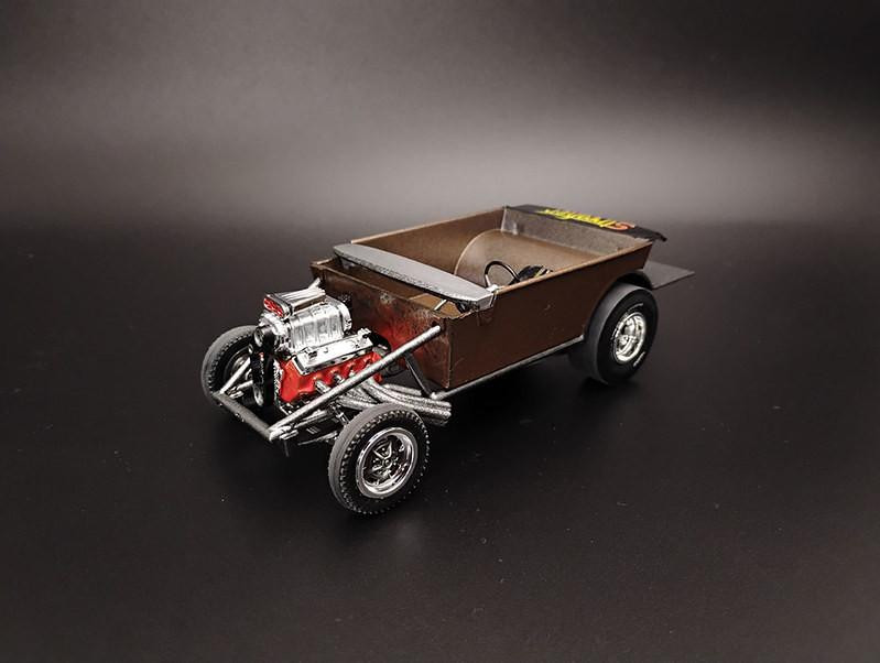 1/25 AMT 1964 Olds F-85 AWB Funny Car Streaker Plastic Model Kit