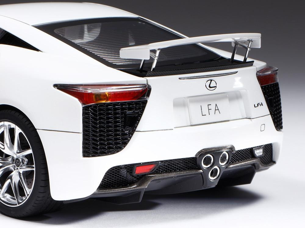 1/24 Lexus LFA Car - Squadron.com