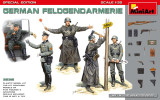 MIN35315 1/35 Miniart German Feldgendarmerie Five Figure Set -