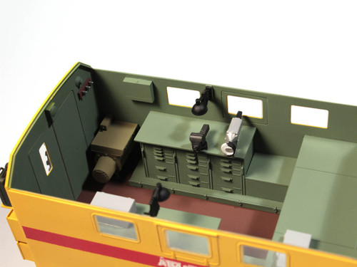 Maquette ICM 1:35 - Véhicule Soviétique ZiL-131 Urgence - Neuf Sous Blister