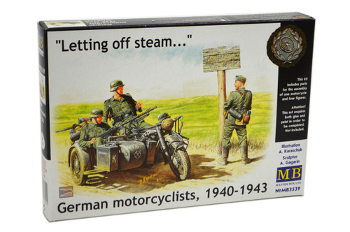 MBL03539 1/35 Master Box WWII German BMW R75 Motorcycle and 4 Riderss 1940-43 Plastic Model Kit 3539 MMD Squadron