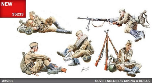MIN35233 1/35 Miniart Soviet Soldiers Taking a Break 5 w/Weapons and Accessories MMD Squadron