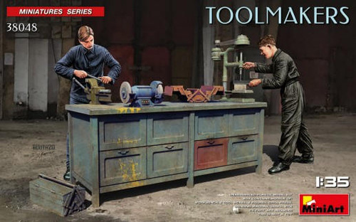 MIN38048 1/35 Miniart Toolmakers (2) w/Workbench & Accessories  MMD Squadron