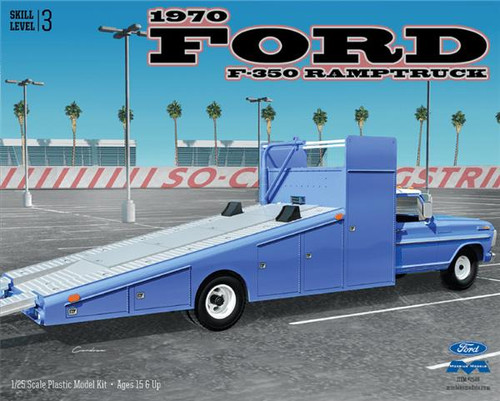 1/25 Moebius International ProStar Truck Plastic Model Kit