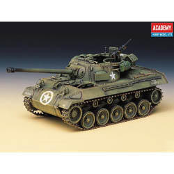 1/35 Academy M18 Hellcat US Tank - Squadron.com