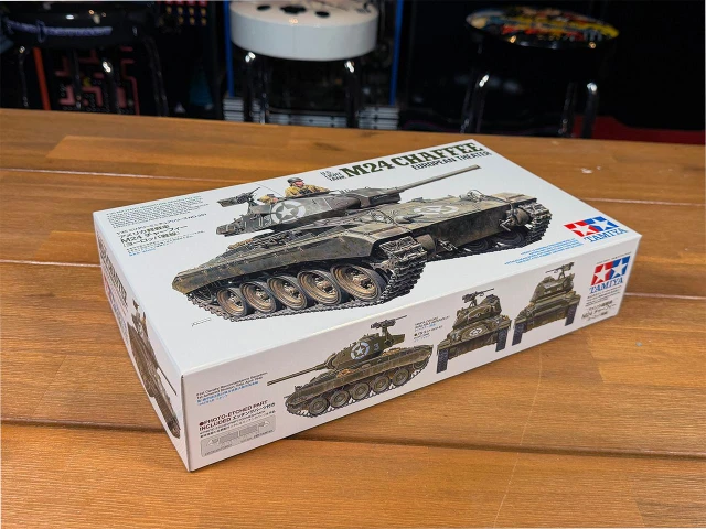 Tamiya 35391 U.S. Lätt Stridsvagn M24 Chaffee - Europeiska Teatern 1/35