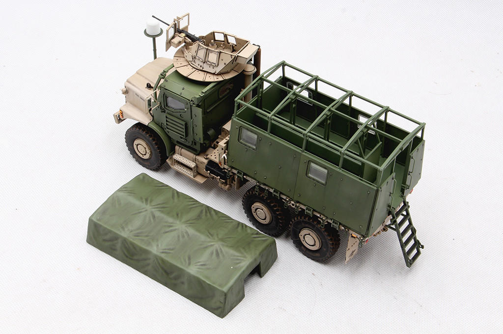 TRUMPETERプラモデル MK.23 MTVR Cargo Truck Unboxing the 1/35 Trumpeter Mk.23 MTVR Cargo Truck - YouTube