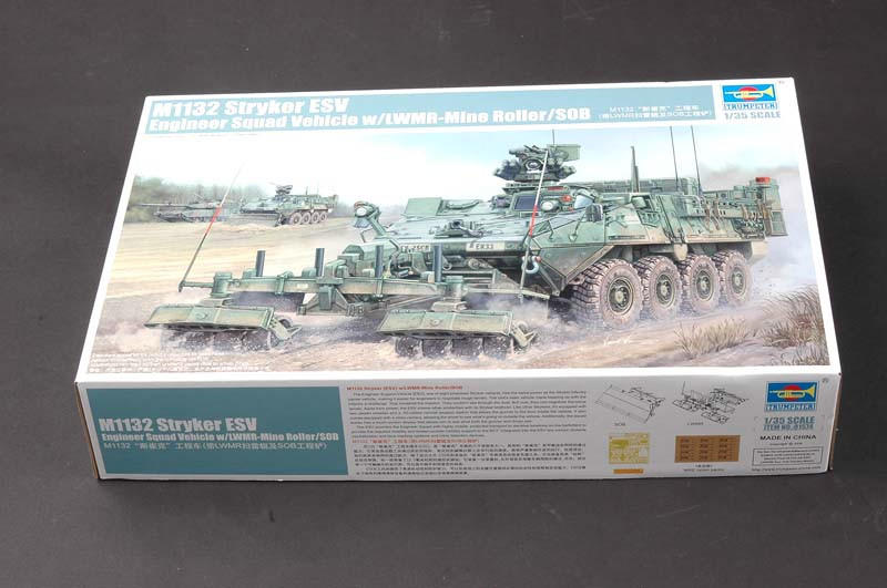 1/35 トランペッター「M1132 Stryker ESV地雷除去車輌」 Amazon.com: Trumpeter 1/35 M1132 Stryker Engineer Squad Vehicle
