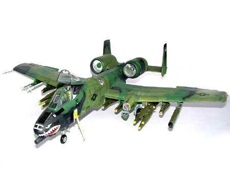 1/32 Trumpeter A10A Thunderbolt II Single-Seat Fighter - Squadron.com