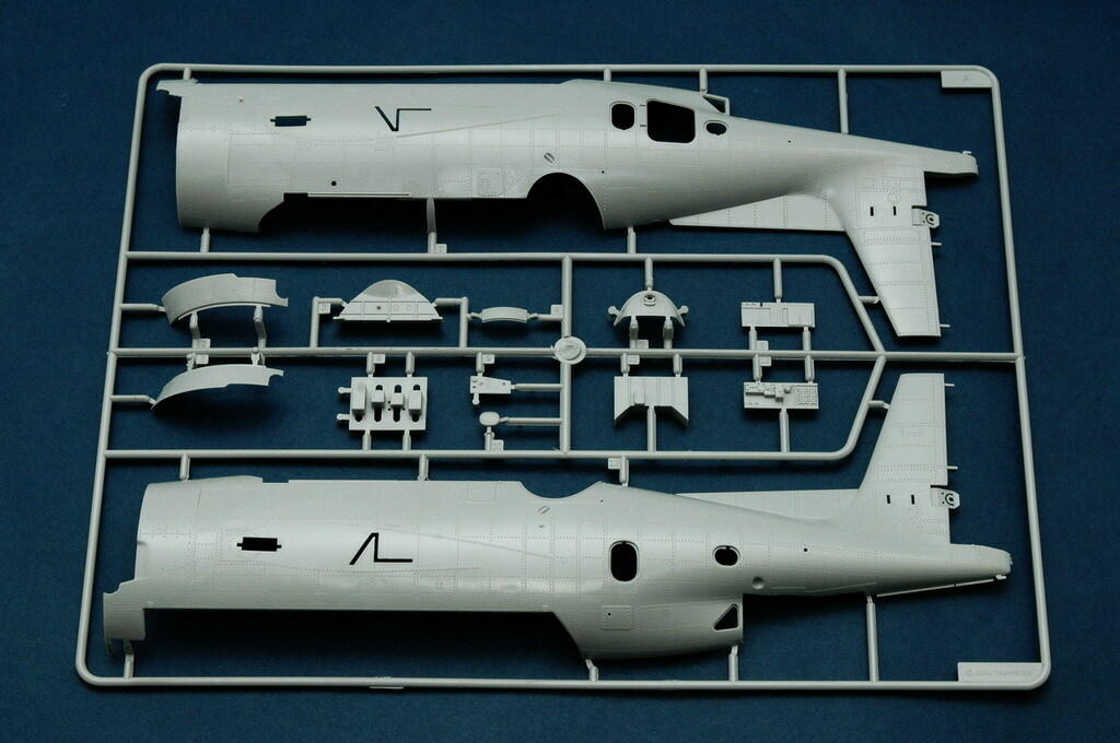 1/32 Trumpeter TBM 3 Avenger Aircraft - Squadron.com