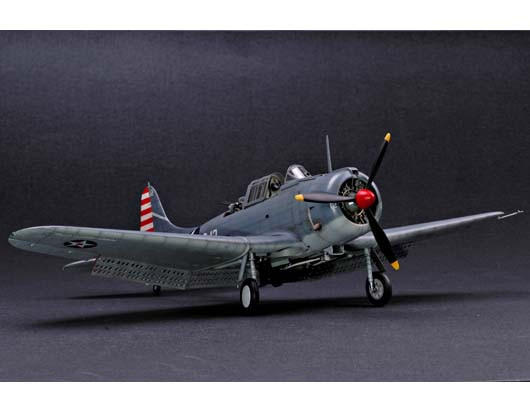 1/32 Trumpeter SBD3 Dauntless Midway US Navy Aircraft - Squadron.com