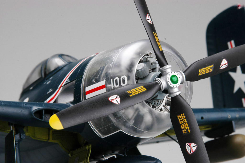 モノクローム F8F ベアキャット 1/32 モノクローム F8F ベアキャット 1/32