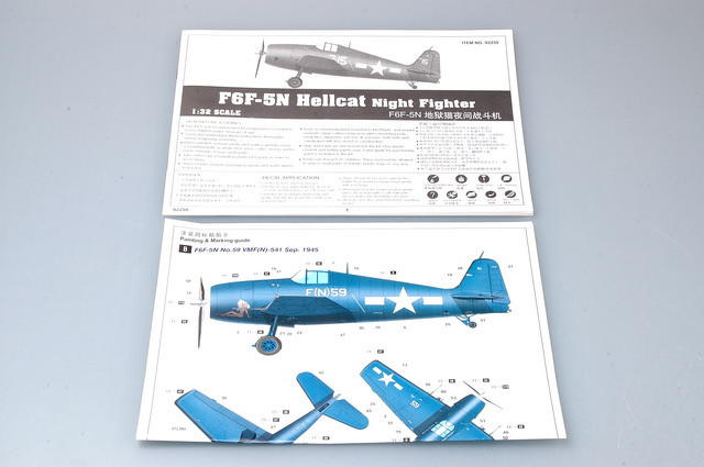 1/32 Trumpeter F6F5N Hellcat Fighter - Squadron.com
