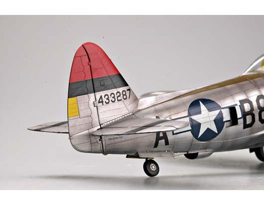 1/32 Trumpeter P47D Thunderbolt Bubbletop Fighter - Squadron.com