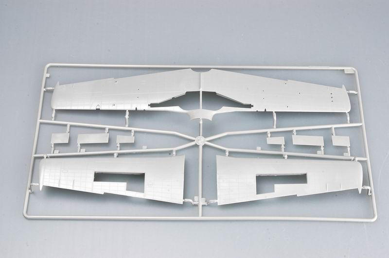 1/32 Trumpeter P51B Mustang Fighter - Squadron.com