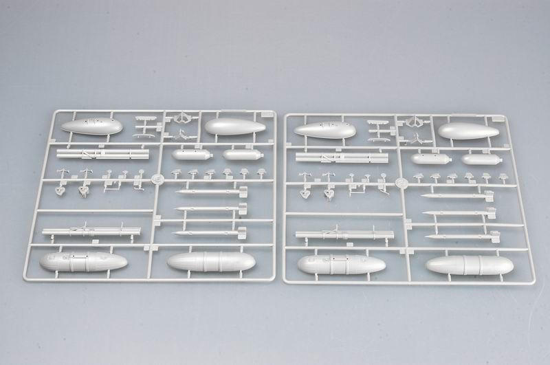 1/32 Trumpeter P51B Mustang Fighter - Squadron.com