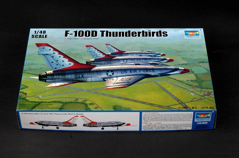 1/32 トランペッター　サンダーバーズ　F100D 1/32 トランペッター サンダーバーズ F100D 【公式通販】