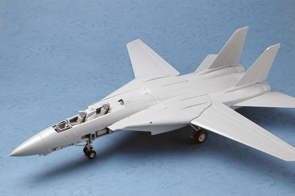 1/32 Trumpeter F14D Super Tomcat Fighter - Squadron.com