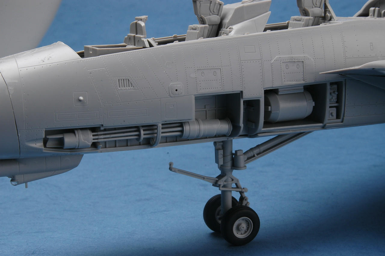 1/32 Trumpeter F14D Super Tomcat Fighter - Squadron.com