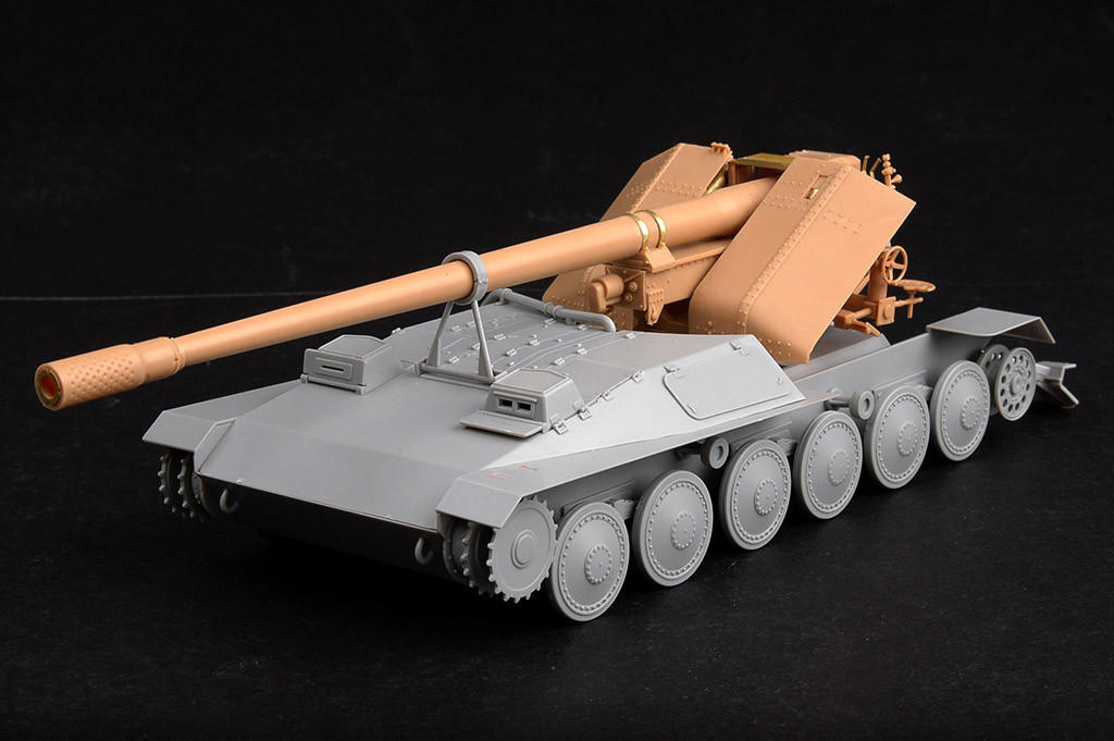 1/35 Trumpeter German Krupp 1 12.8cm PaK 44 Waffentrager Weapons