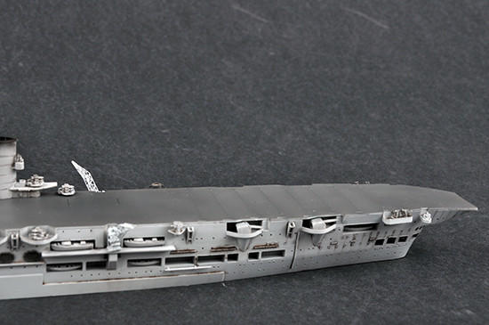 1/700 Trumpeter HMS Ark Royal Aircraft Carrier 1939 - Squadron.com
