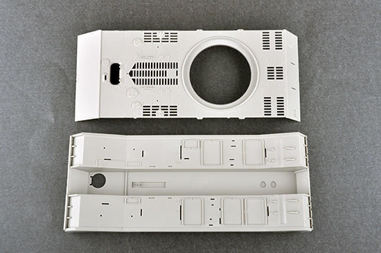 プラモデル　1/35 Pz.Kpfw.VIII Maus [09541] Amazon.com: TRP09541 1:35 Trumpeter Pz.Kpfw.VIII Maus with