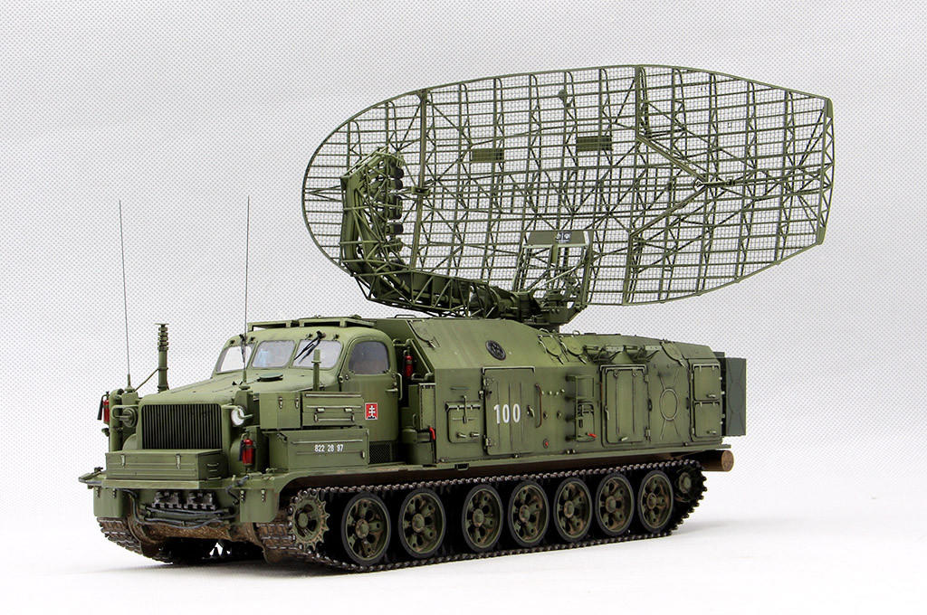 1/35 Trumpeter P40/1S12 Long Track S-Band Acquisition Radar System