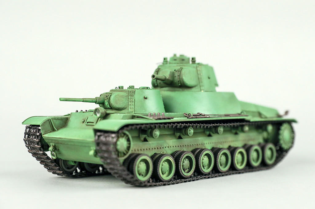 1/35 Trumpeter Soviet T100 Heavy Tank Plastic Model Kit - Squadron.com