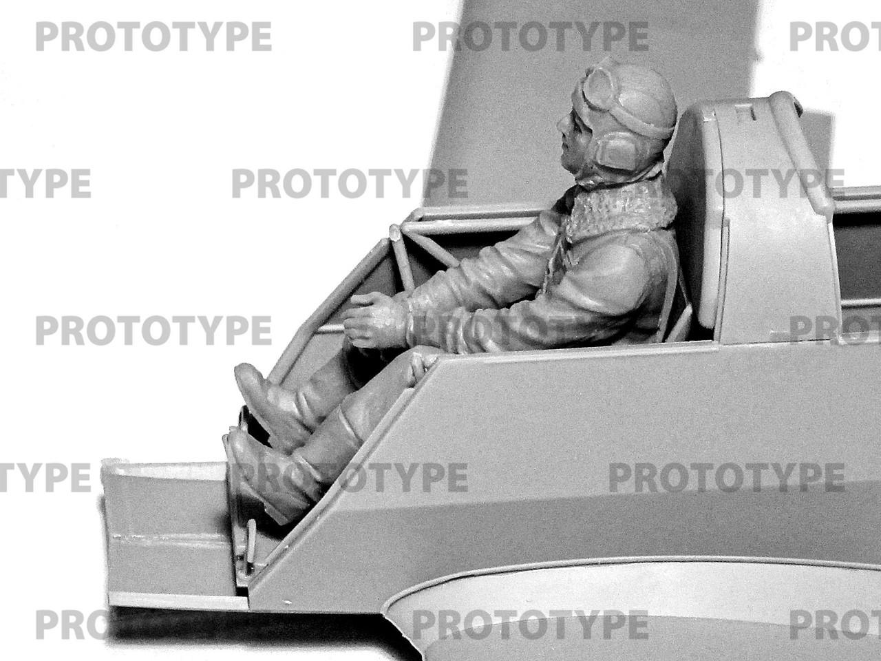 1/32 ICM WWII Axis Pilots in the cockpit (German Italian Japanese