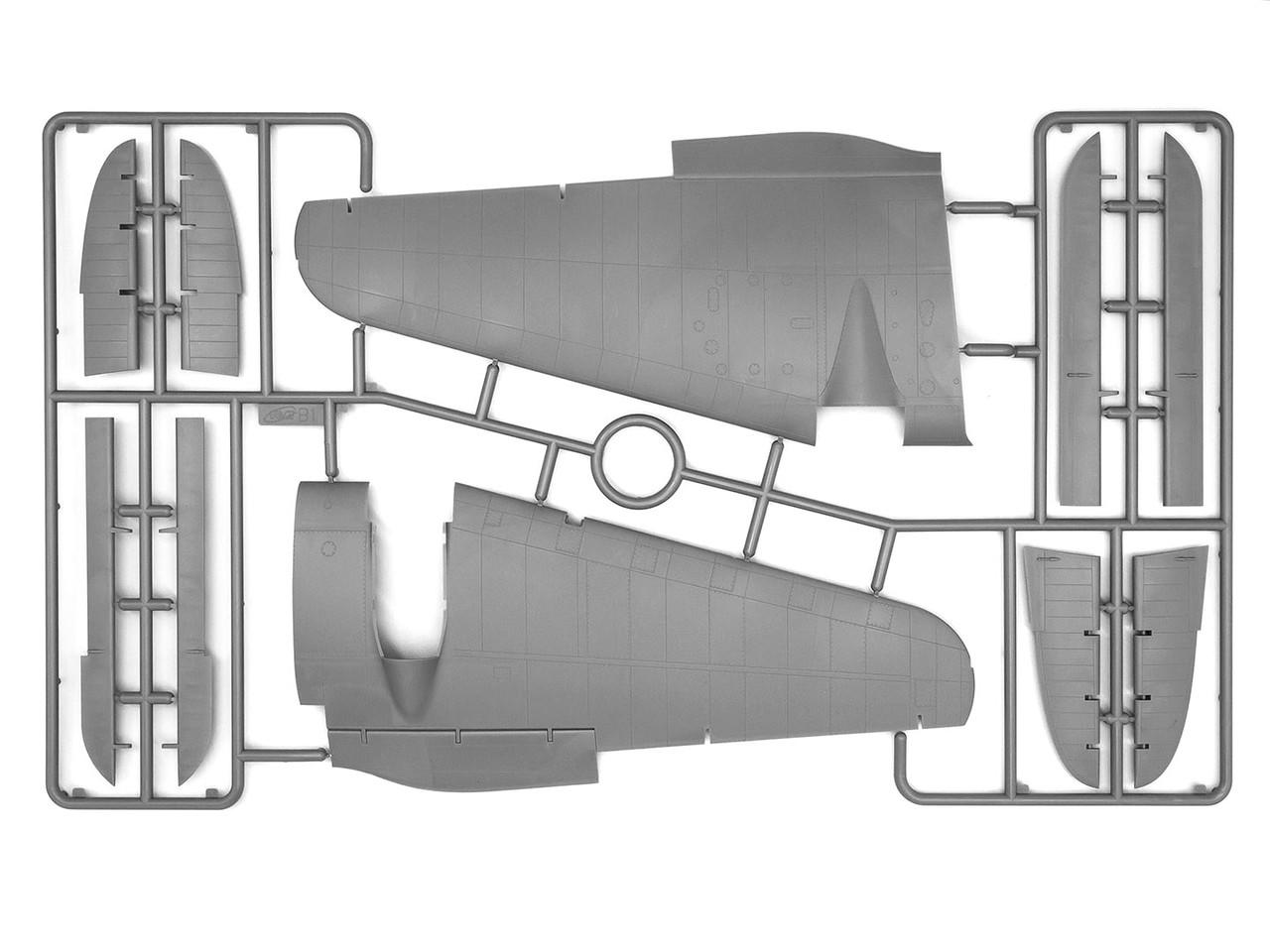 1/48 ICM He 111H-20, WWII German Bomber - Squadron.com