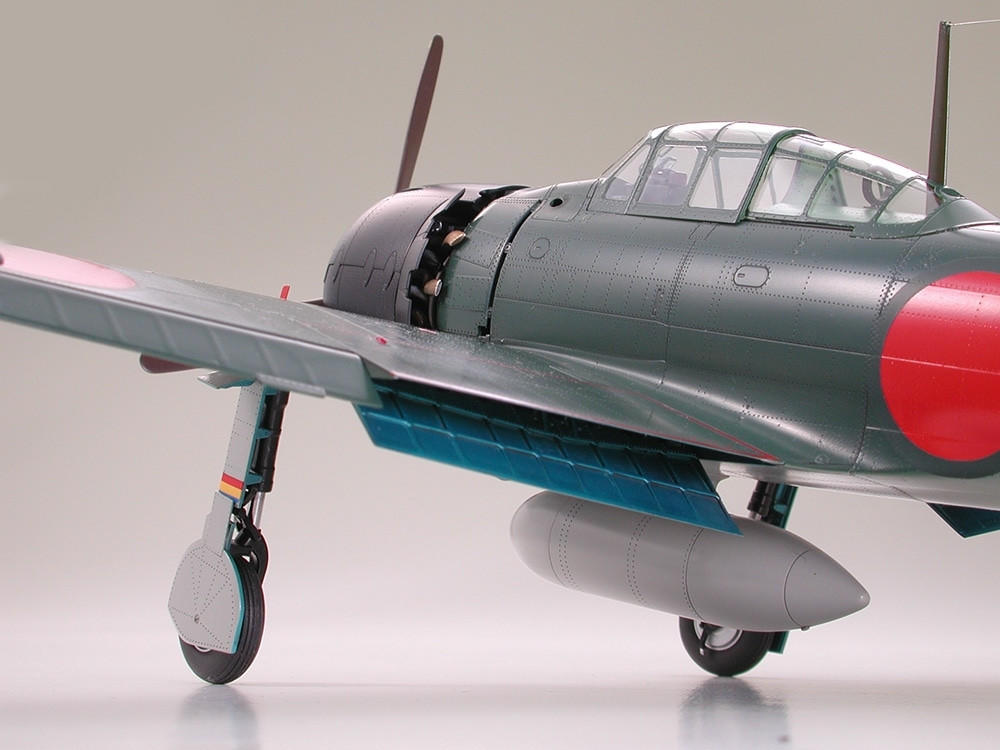 1/32 Tamiya A6M5 Zero Type 52 Plastic Model Kit - Squadron.com