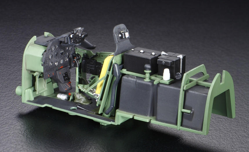 1/32 Tamiya P-51D Mustang Plastic Model Kit - Squadron.com